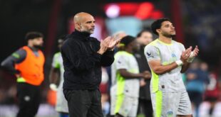 بيب غوارديولا مدرب مانشستر سيتي يتحدث في مؤتمر صحفي