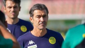المدرب البرتغالي روي ألميدا يوقع عقد تدريب المغرب الفاسي