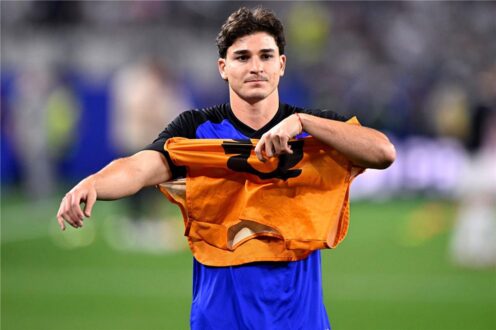 دييجو سيميوني مدرب أتلتيكو مدريد يتحدث عن جوليان ألفاريز