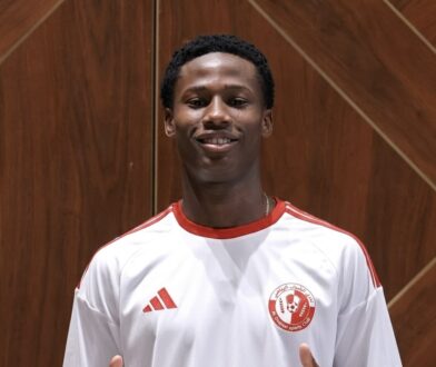 اللاعب السنغالي الشاب محمد دابو يوقع عقد انضمامه لنادي الشمال القطري.