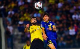 فريق أربيل يحتفل بفوزه على الكهرباء في دوري نجوم العراق