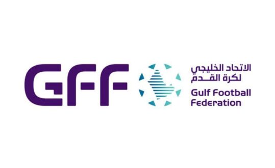 شعار دوري أبطال الخليج مع كرة قدم وخريطة الخليج