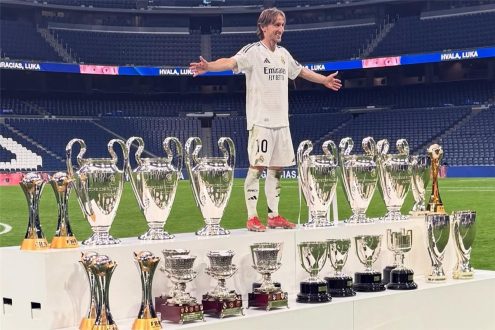 لوكا مودريتش لاعب ريال مدريد السابق يتحدث عن روح الفريق وعدم الاستسلام